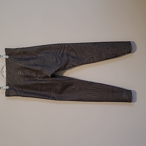 Beyond Yoga Olive Green Marbled Pant - Picture 3 of 13